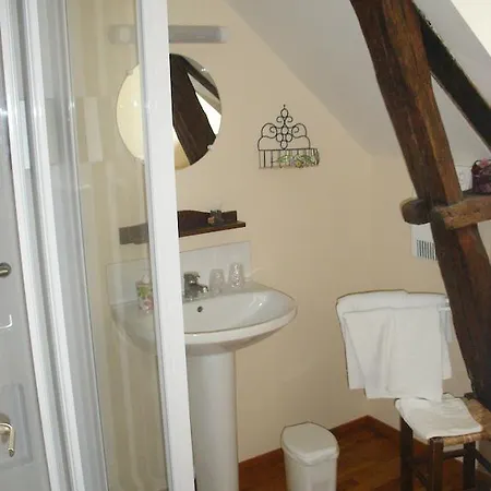 Les Tonnelles 호텔 Saint-Léonard