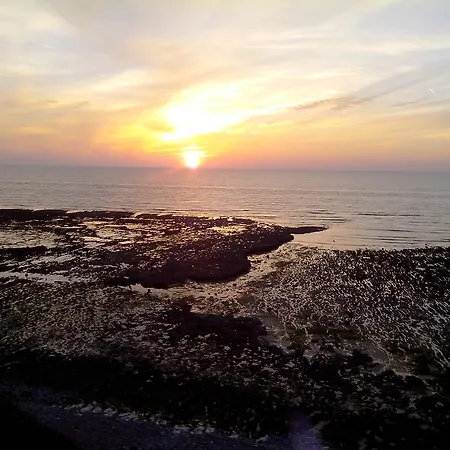 Les Tonnelles 호텔